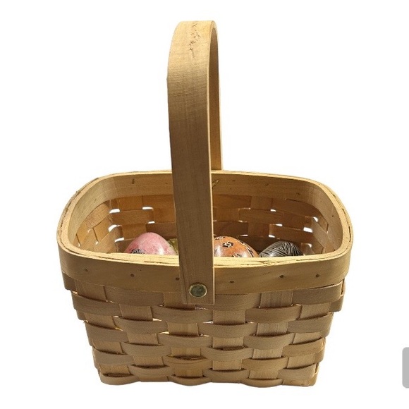7 hand painted stone eggs in a basket . - Picture 4 of 9